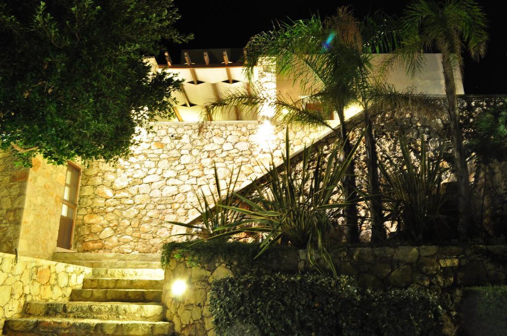Gerani Private Villa Esterno foto